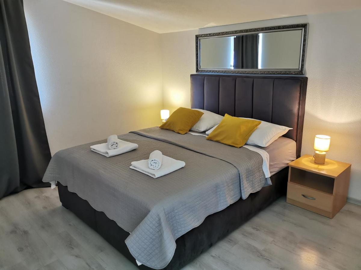 Apartment Jurcevic Trogir Eksteriør bilde