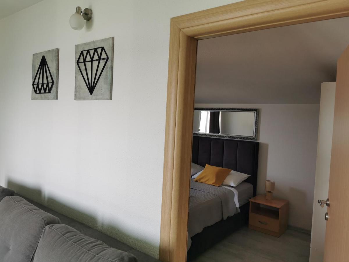 Apartment Jurcevic Trogir Eksteriør bilde