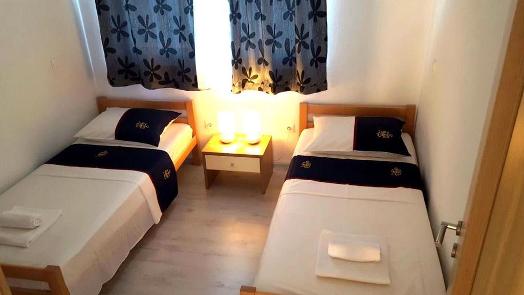 Apartment Jurcevic Trogir Eksteriør bilde