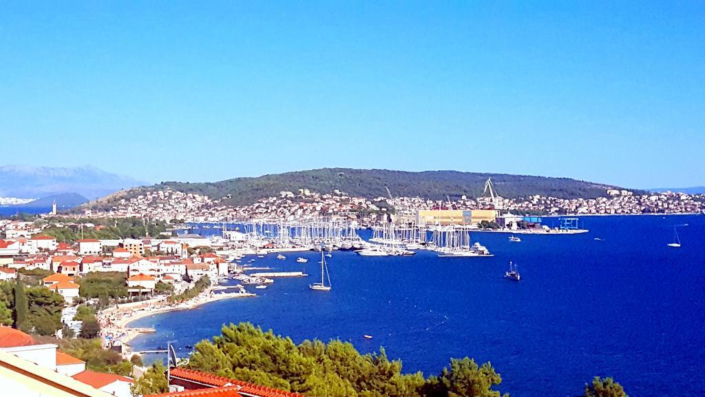 Apartment Jurcevic Trogir Eksteriør bilde